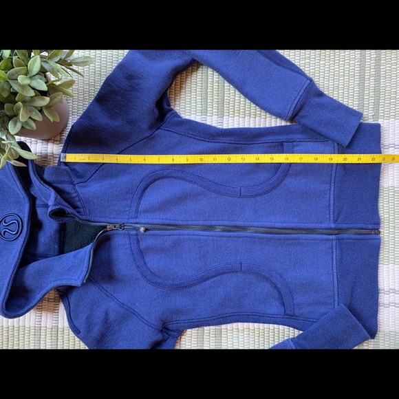 *SOLD* Lululemon Scuba Hoodie Jacket Heather Denim - Picture 7 of 8